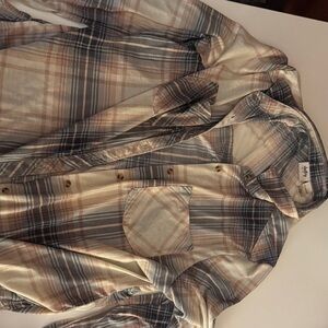 Daytrip Women's Plaid Button Down Shirt in Cream and Blue